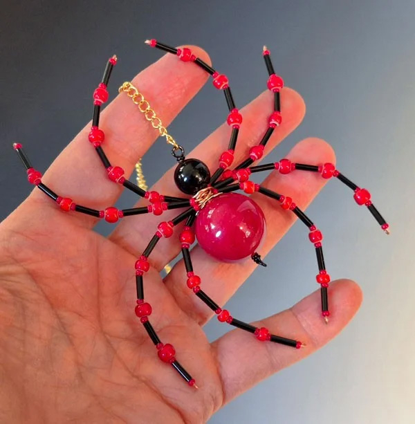 Let's Make Beaded Spiders! Class with Laura Bracken