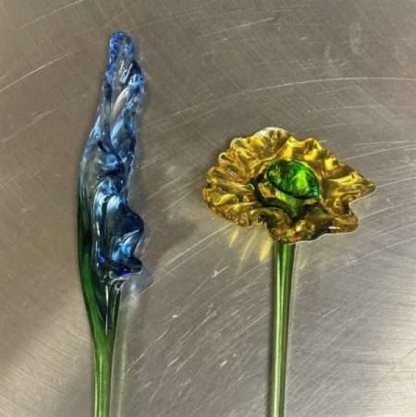 Glassblowing – Flower Sculpture